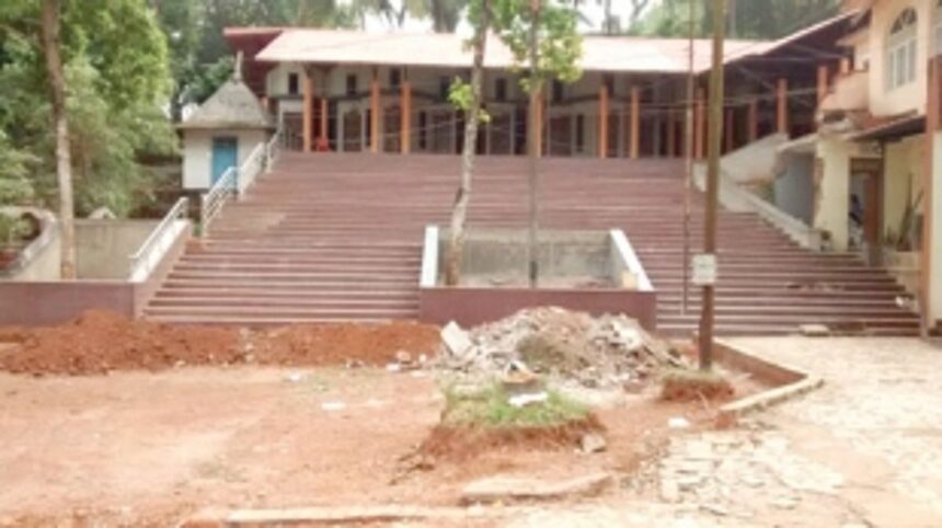 Whistle blower Mahajan wants probe into serious illegalities at devasthans in Goa