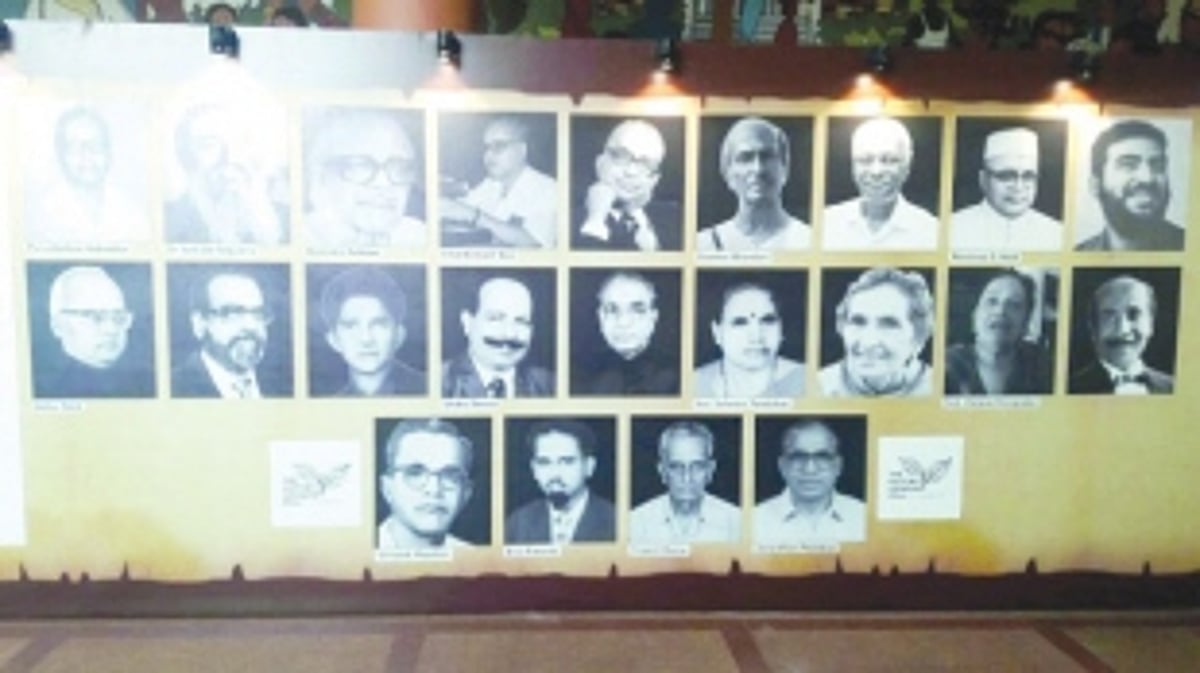 Who would have thought:  54 years later, Goa is once again searching for Asmitai