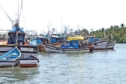 Why did Fisheries Dept  wait till its only trawler stopped functioning?
