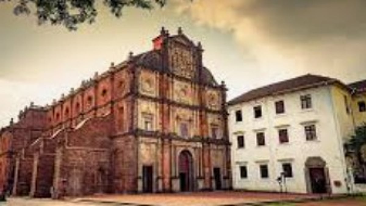 Why does the government want to destroy Old Goa?
