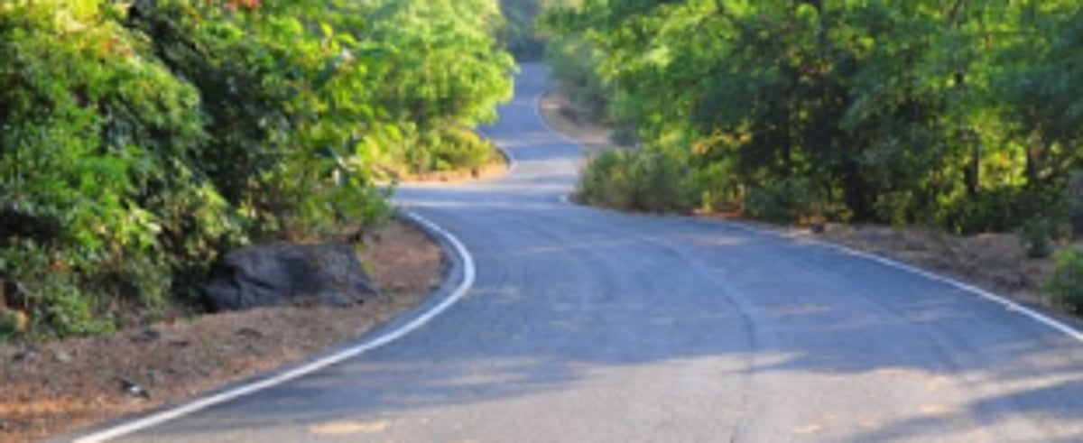 Widen Farmagudi-Banastarim road: Locals