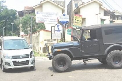 Widen the turn at Dona Paula