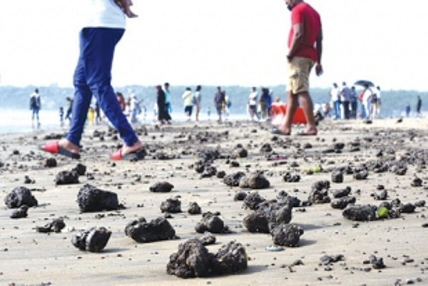 Will rid all beaches of tarballs  in two days: Tourism Min