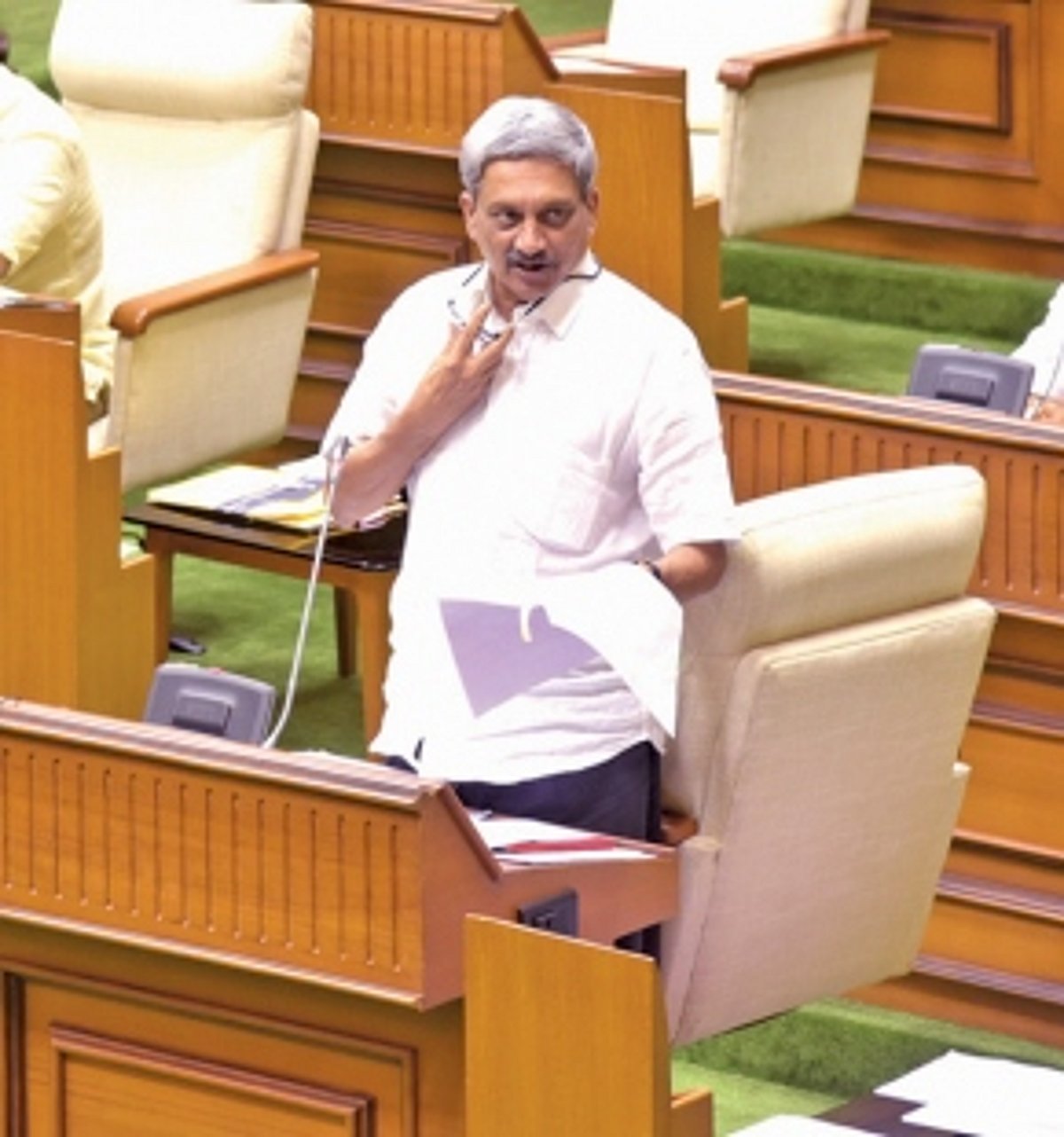 Will solve the taxi issue by Sept 30: CM