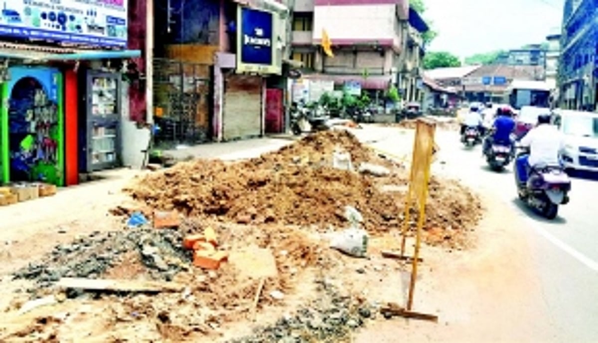 With monsoon round the corner, Margao citizens worried as dug roads still remain open, unrepaired