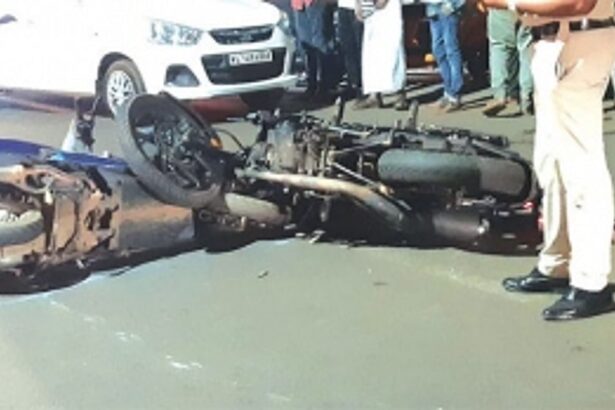 With no speed breakers or sign boards, Ponda road turns into haven for amateur bike racing, daredevilry