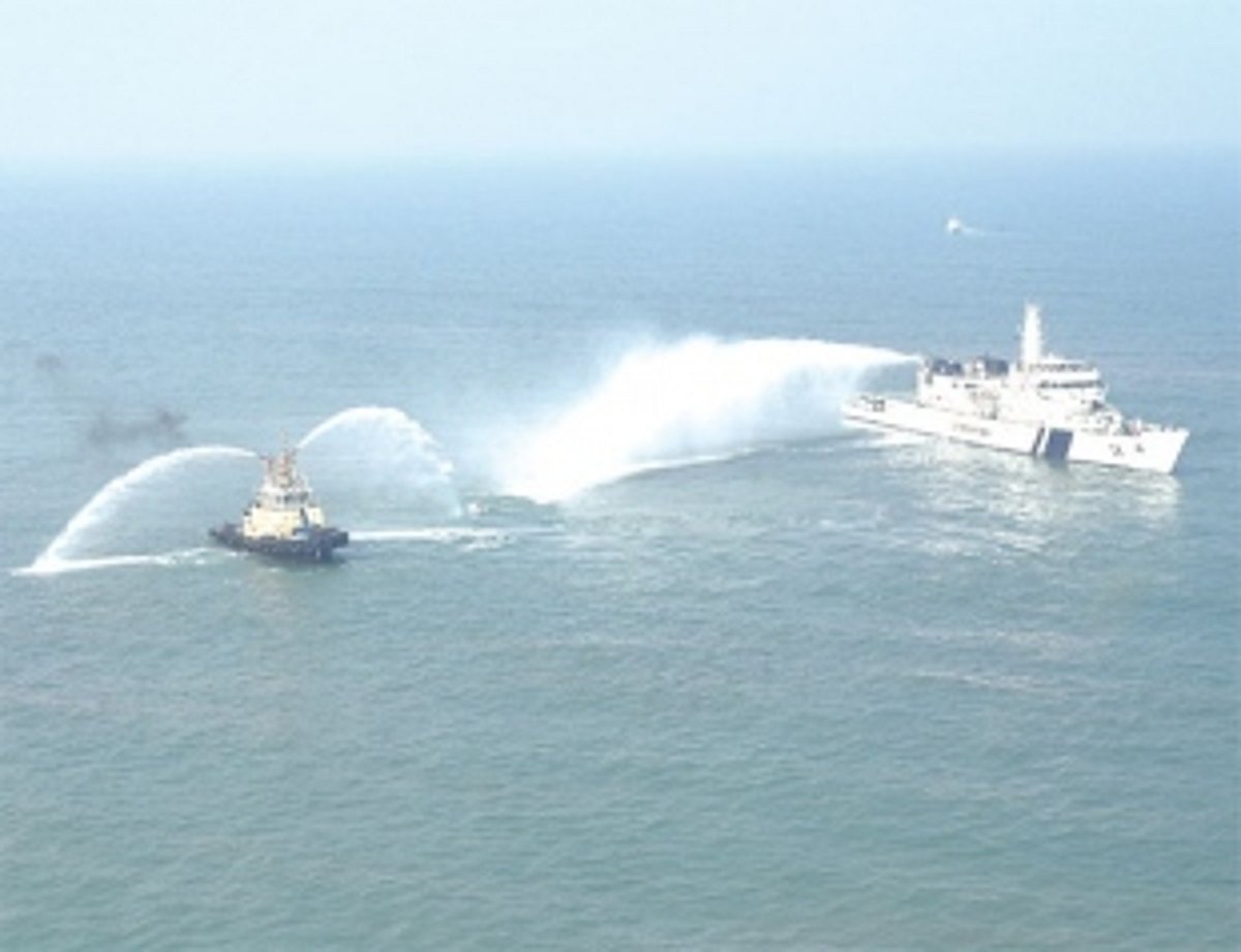 With simulated ferryboat fire, Coast Guard conducts mock search and rescue operation off Goa’s coast