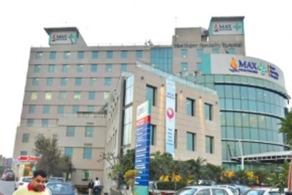 Withdraw 'autocratic' order cancelling Max Hospital licence: Delhi Medical Association