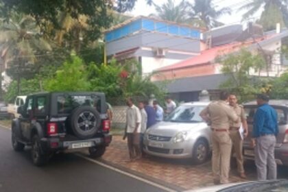 Woman allegedly kills 14-month-old daughter, attempts to jump off Zuari Bridge