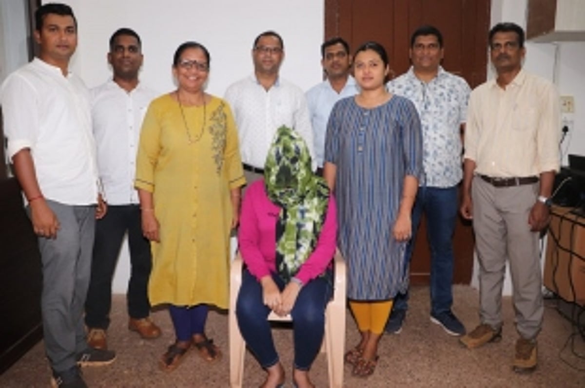 Woman arrested in a narcotic raid at Benaulim