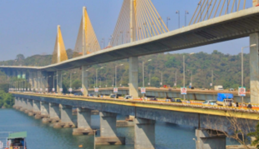 Woman jumps off Mandovi Bridge to death