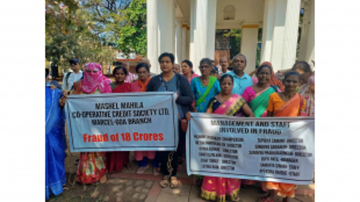 Women Depositors Uncover Rs 18 Crore Fraud at Mashel Mahila Co-op Credit Society; Directors and Staff Accused