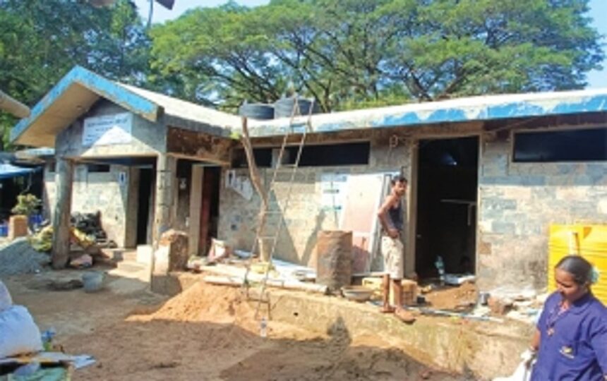 Women vendors at Ponda market demand toilet facility