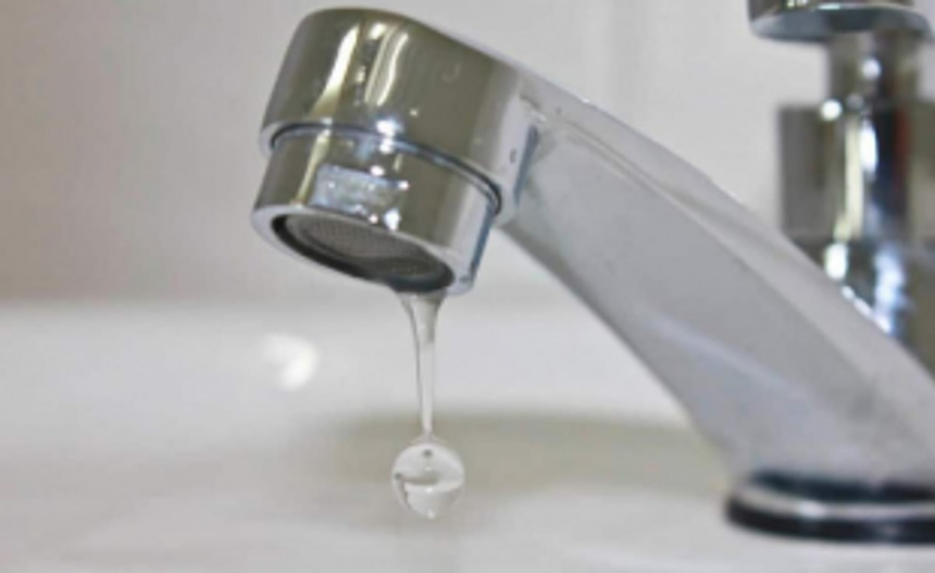 Women’s hostel protest over water shortage