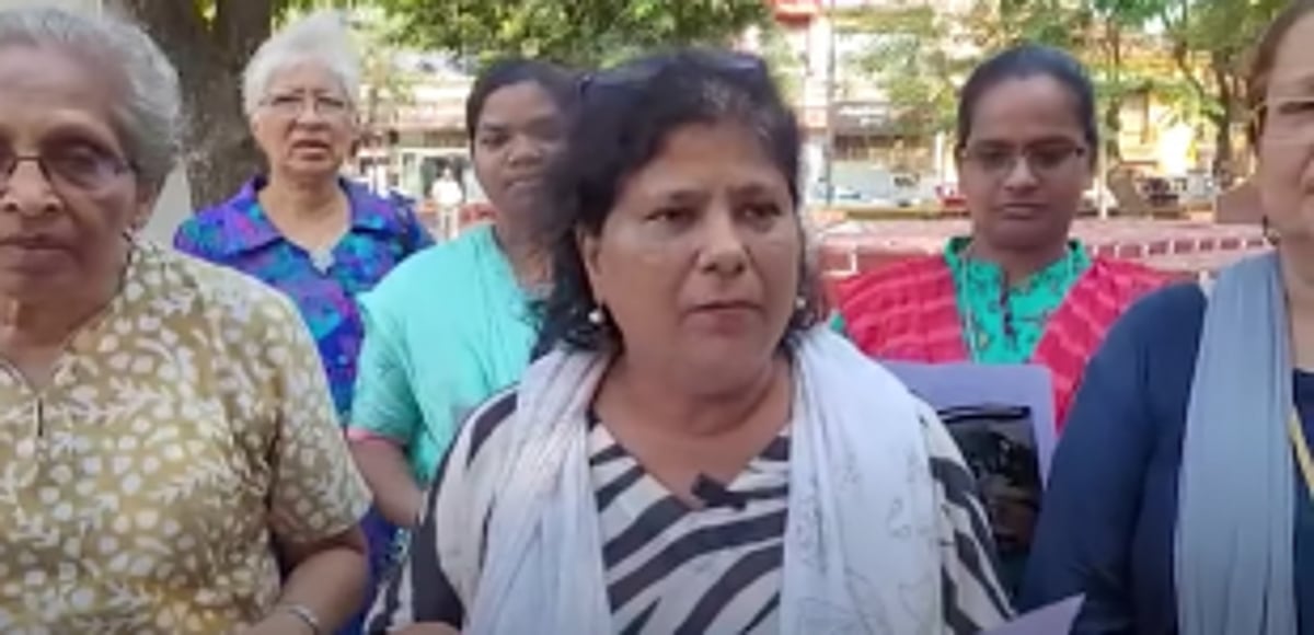 Women’s rights activists rally  behind  wrestlers