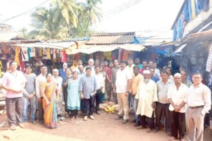 Work laying pavers at Vasco  modern market commences