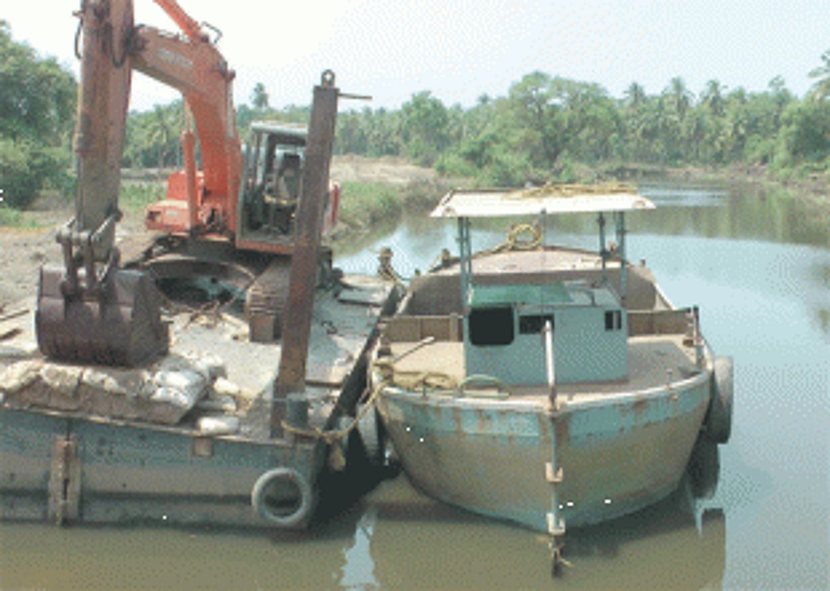 Work of dredging River Sal  going on smoothly