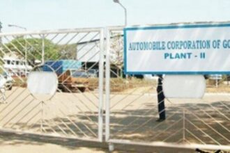Workers object to closing  ACGL plant for four days