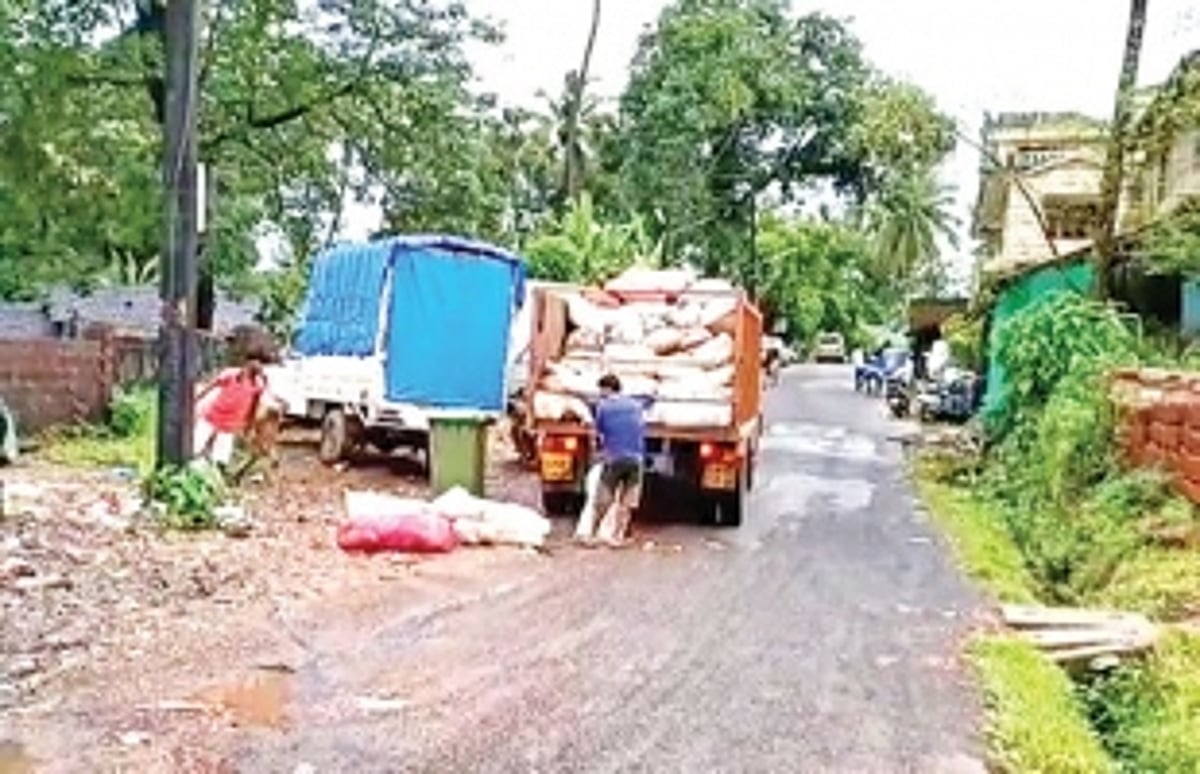 Working to win back Cleanest  Town Award: PMC Chairman