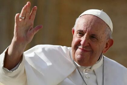 World leaders react to Pope Francis's death