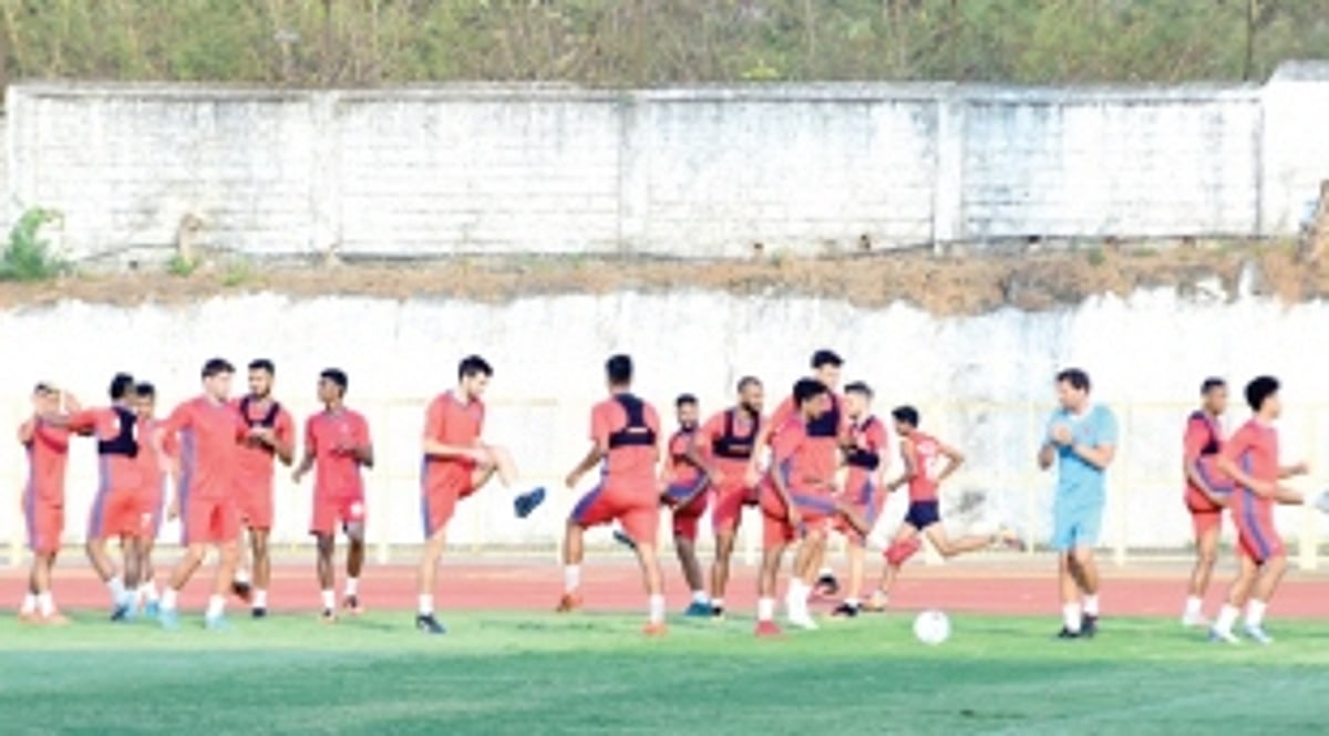 Wounded Gaurs take on old foes Chennaiyin FC in a crucial tie