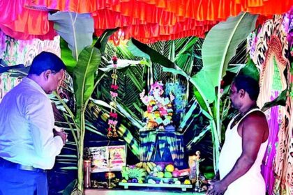 Xaxtikars bid adieu to Ganesh with drumbeats, dancing on fifth day of festivities