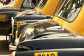 Yellow-black cabbies, bike pilots  want loan interest waived off