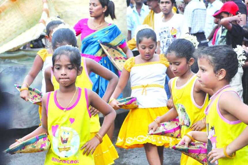 Youngsters participating in the traditional Divar Bonderam on Saturday.            Photo by Rozario Estibeiro