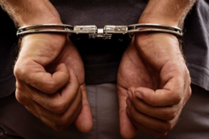 Youth held for showing porn  to minor boy at airport