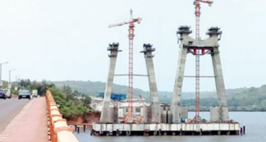 Zuari Bridge closed on May 16 early morning