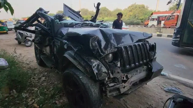 Speeding Thar crashes on NH-8 in Gurugram, 5 killed 1