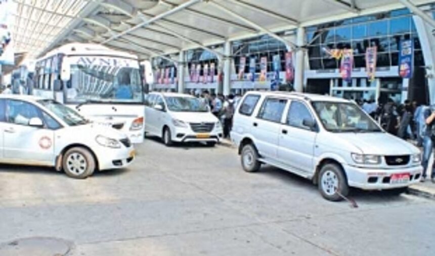 traffic police struggle to handle chaos at new dabolim airport terminal