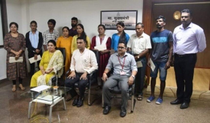 ‘Compassionate appointment orders’ handed over to 12 family members of Govt staffers who died on duty