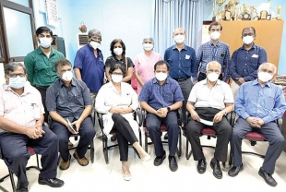 ‘Consult doctor if child  shows symptoms’