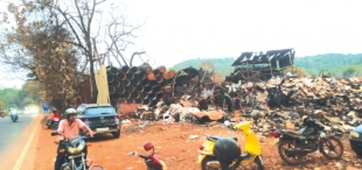 ‘Dhavali scrapyard fire a wake-up call for government to relocate risky businesses away from homes, highways’