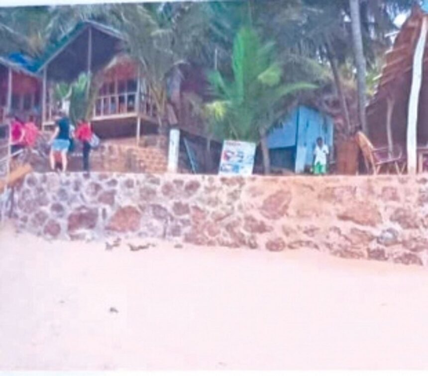 ‘Illegal’ shacks flourish on Khola beach, locals point fingers at some panchas