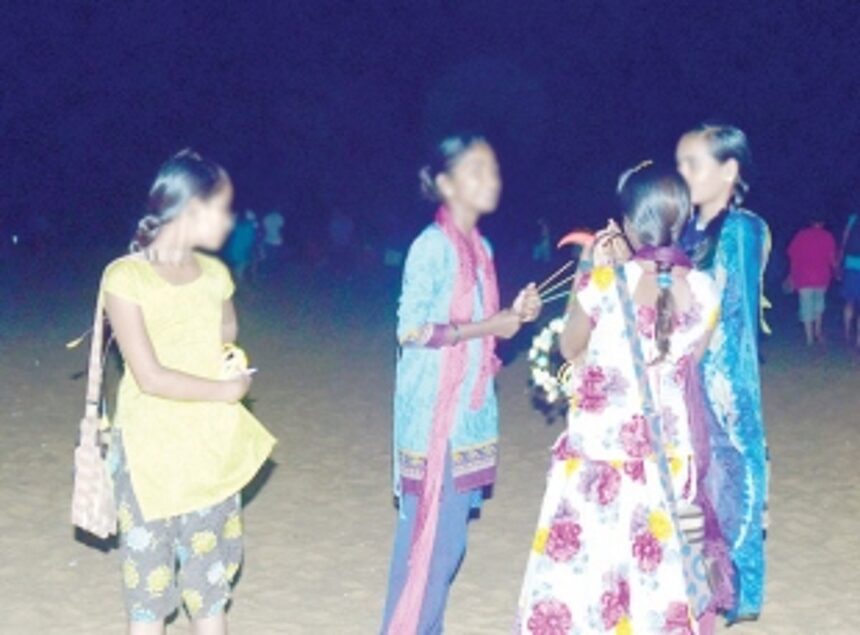 ‘Kid-vendors’  prowl Goan beaches