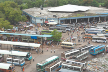 ‘Kiosk blocks passage to   Panjim   bus stand’