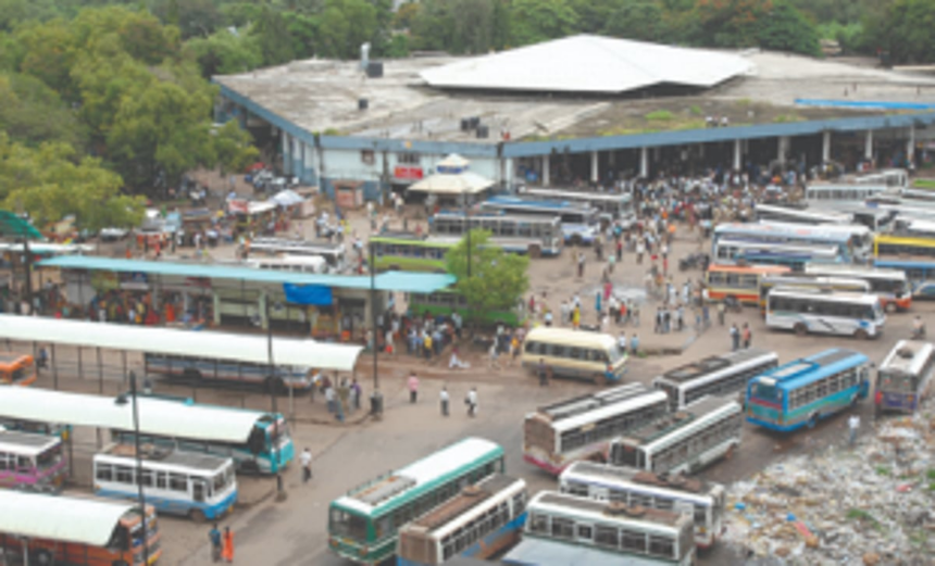 ‘Kiosk blocks passage to   Panjim   bus stand’