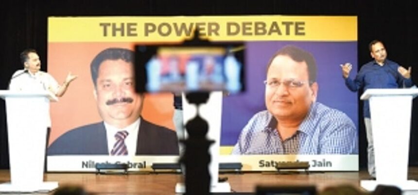 ‘Power Debate’ turns out to be a lacklustre