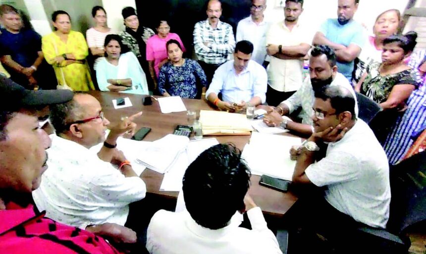‘Revoke Bhutani licence’ cry gets louder in Sancoale panchayat 1 ‘Revoke Bhutani licence’ cry gets louder in Sancoale panchayat