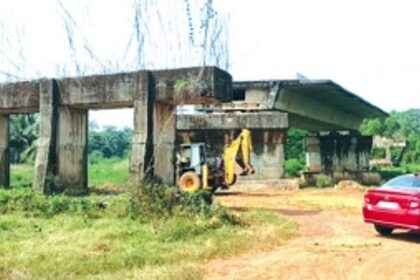 ‘Will approach PWD Min to scrap Sinquetim bridge’