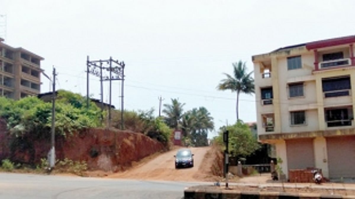 ‘Won’t allow PMC to close Kavlem-Khadpaband road’