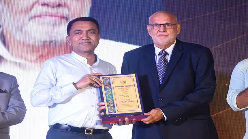Alberto Colaco honoured for lifetime contribution to football 1 124465535