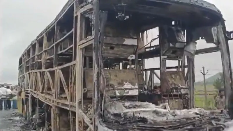 Twelve killed in tragic bus crash in Kurnool 1 18d05110 b090 11f0 b0af 8b025bbe9559.jpg