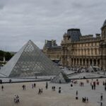France Louvre 65397