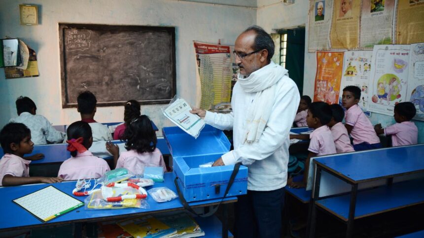 Over 1 lakh Single-Teacher Schools in India Catering to Over 33 Lakh Students: Data 1 MAN 4224