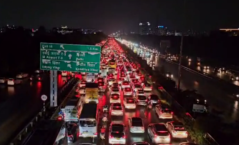 Heavy Rain Disrupts Delhi Airport Operations; 15 Flights Diverted to Jaipur, Lucknow, and Chandigarh 1 Screenshot 2025 10 08 093814