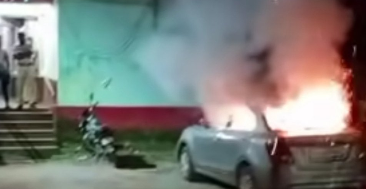 Diwali Chaos in Sattari: Mob Burns Complainant’s Car Over Noise During Narkasur Festivities 1 Screenshot 2025 10 21 110435
