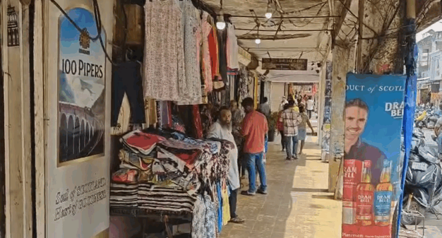 Vendors Encroaching Outside New Market Cleared After Shopkeepers’ Complaint to MMC 1 Screenshot 2025 10 28 144639